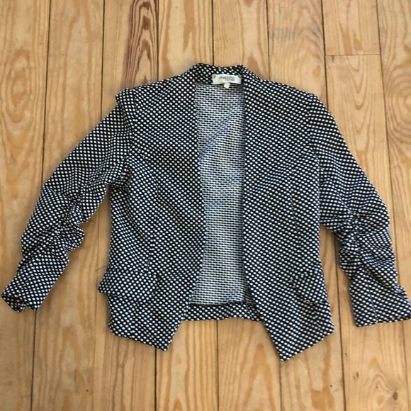 Top - Picture 1 of 3